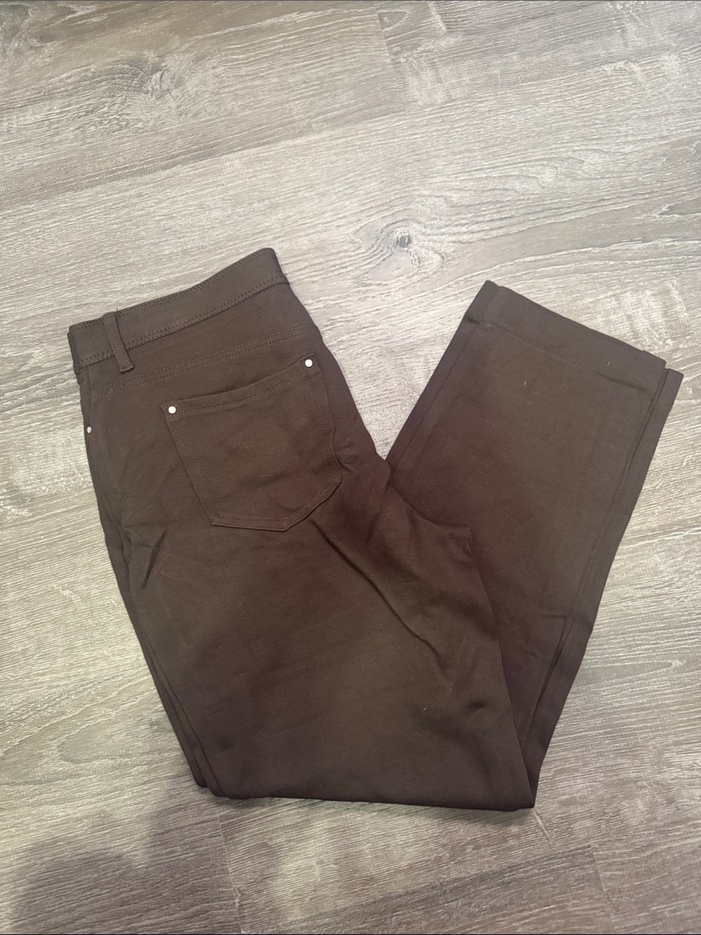 Chico's Dark Brown Straight Leg Capris